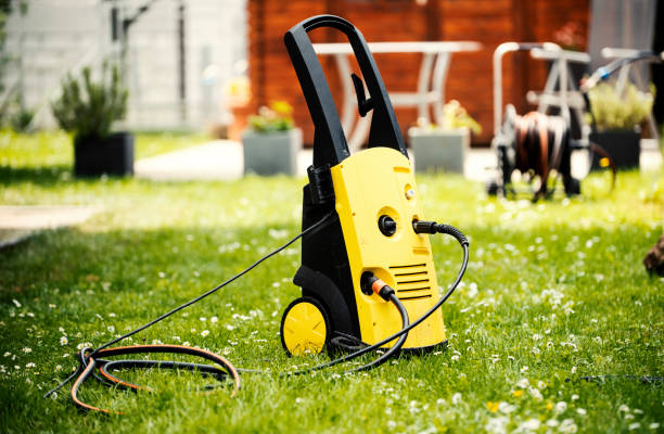 Best Pool Deck Cleaning in Clearwater, MN